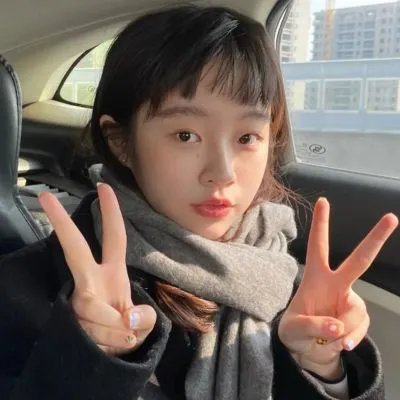 路边野花不要采